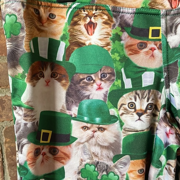 Tipsy Elves St Patrick's Catty's Day Irish Cats Leggings - Picture 3 of 6